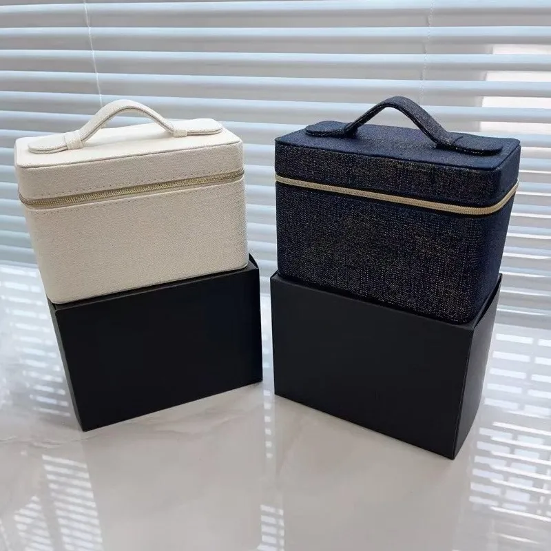 2025 Christmas limited edition - Luxury Bags Limited Edition recension och pris