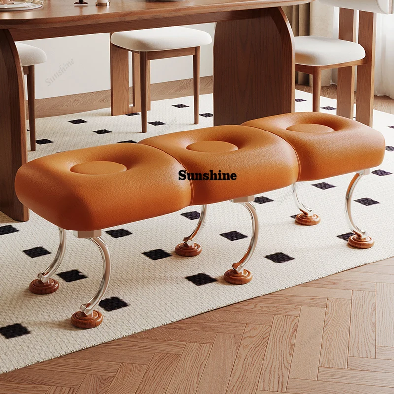 Retro shoe changing stool entr - Luxury Bags Entry recension och pris