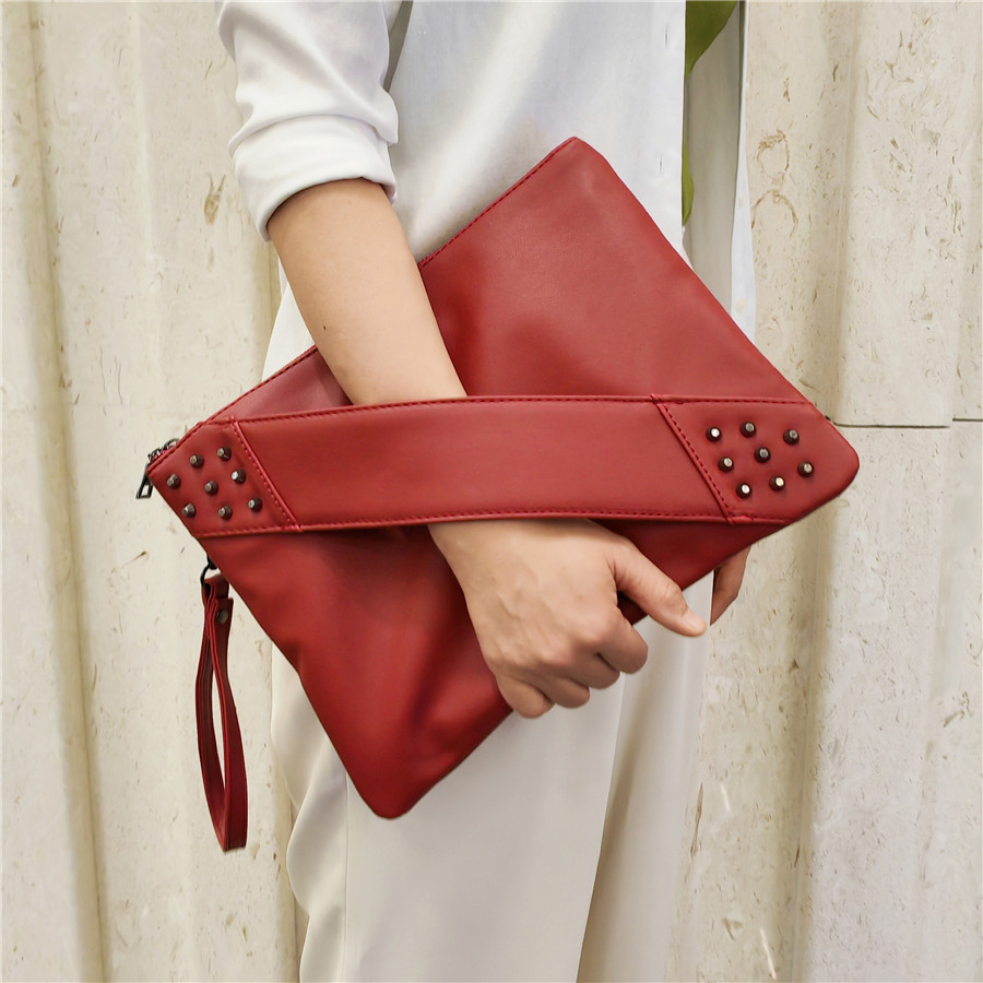 Fashion Rivets Women Envelope  - Luxury Bags Vip recension och pris